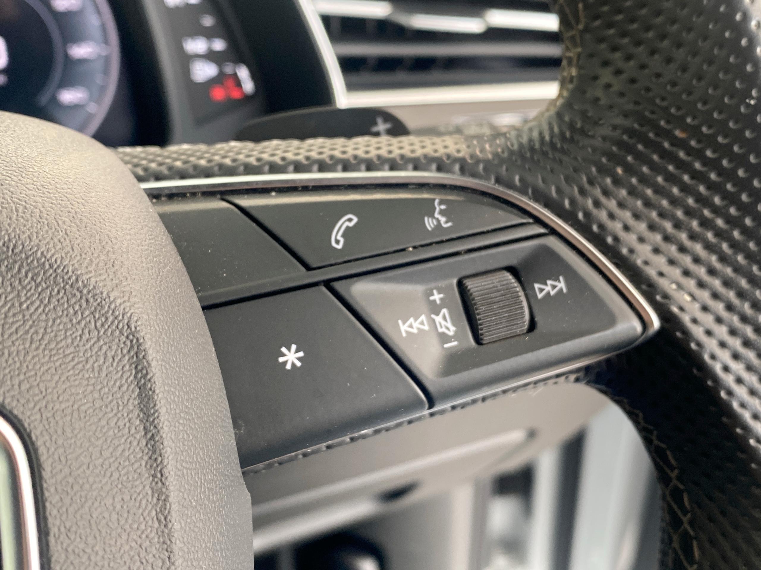 2021 Audi Q7 S Line - vehicle photo 36 for sale on PureCar