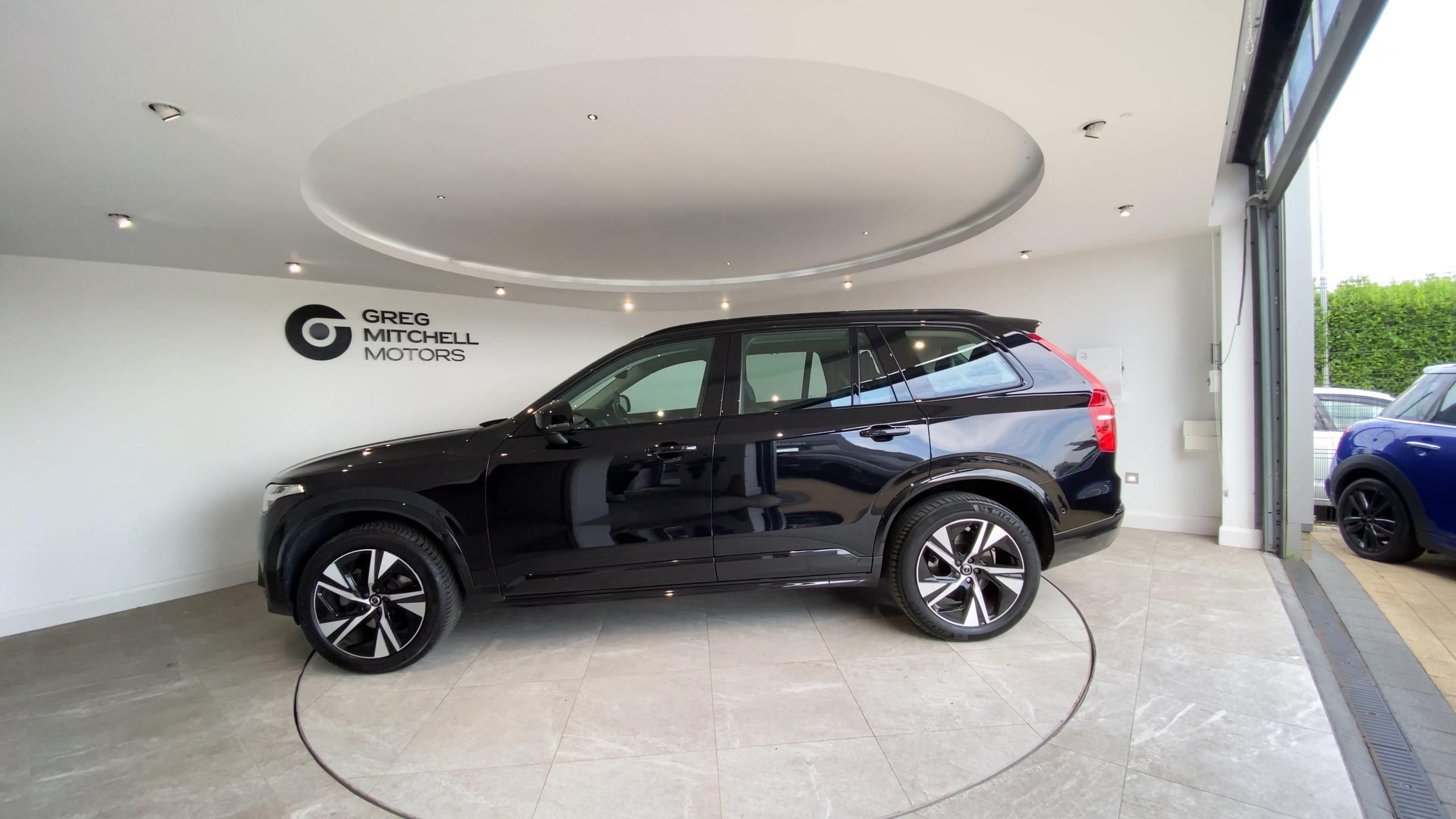 2022 Volvo XC90 2.0 B5D [235] Plus Dark 5dr AWD Geartronic - vehicle photo 5 for sale on PureCar