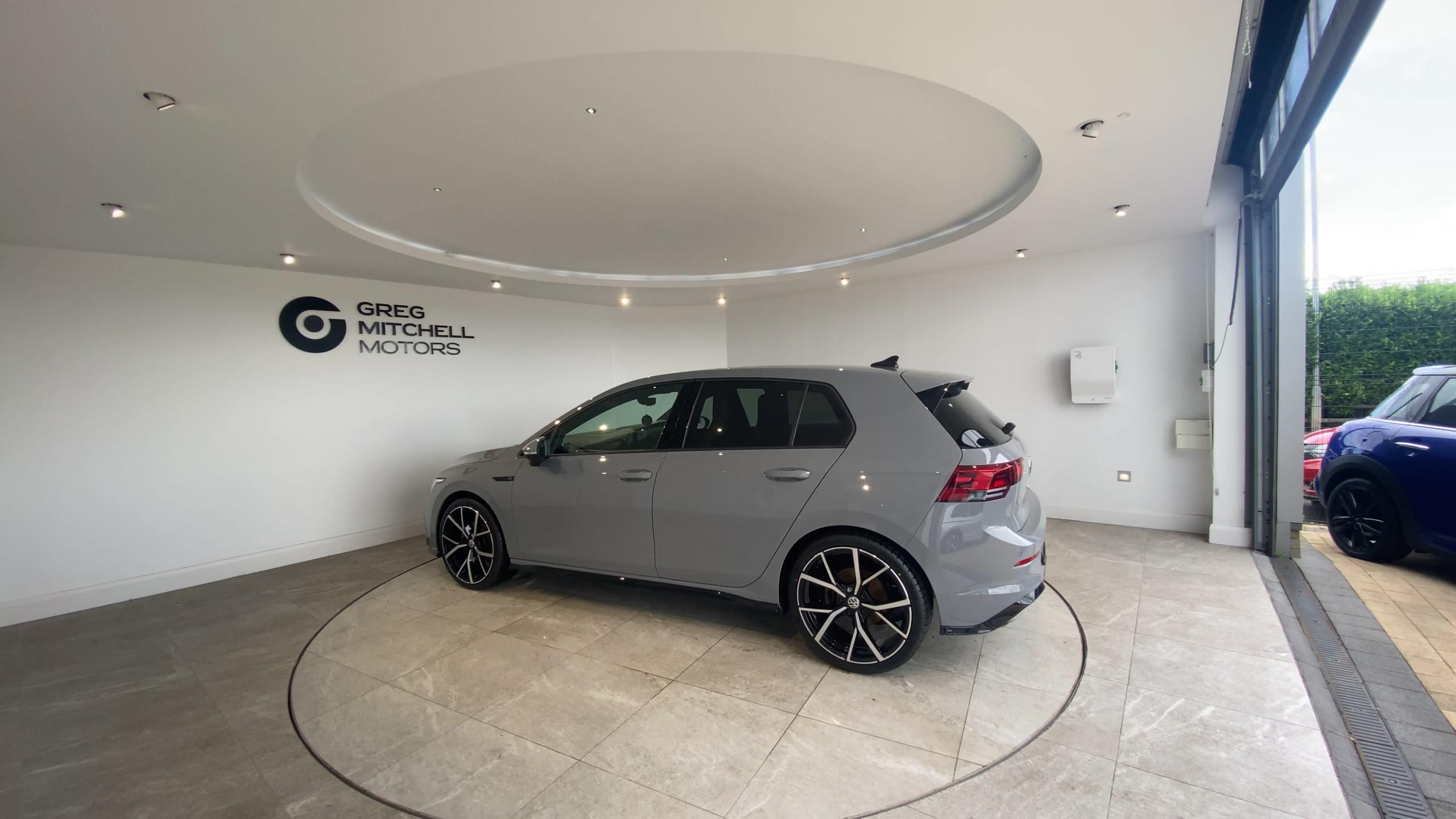 2022 Volkswagen GOLF 1.5 eTSI 150 R-Line 5dr DSG - vehicle photo 5 for sale on PureCar