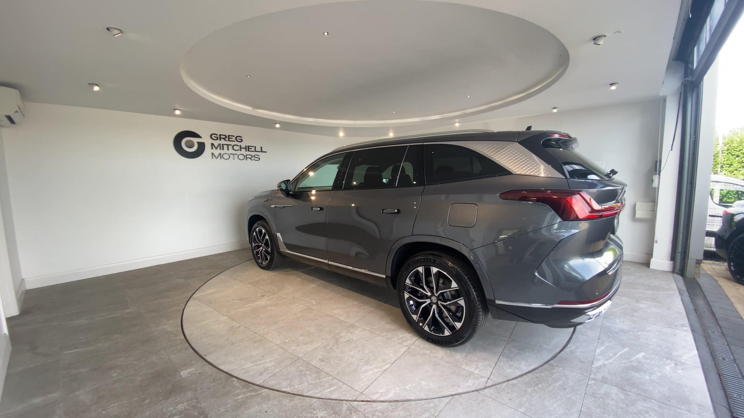 2026 MG MGS9 1.5 T-GDI PHEV Comfort 5dr Auto - vehicle photo 2 for sale on PureCar