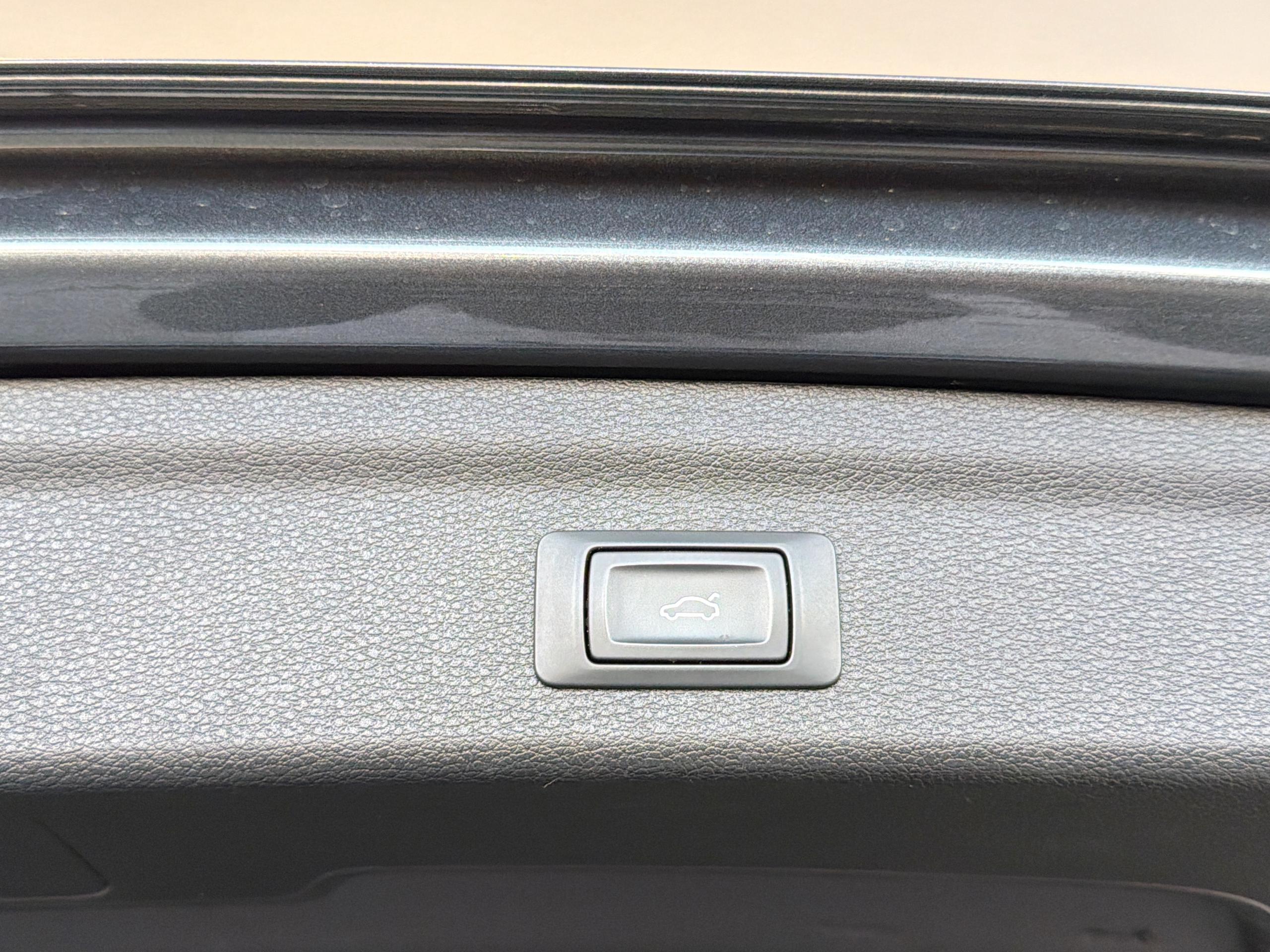 2019 Audi Q3 S Line - vehicle photo 18 for sale on PureCar