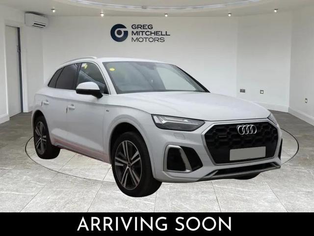 2021 AUDI QUATTRO COMPETITION 5DR S TRONIC ONLY 25,950 30,015 CASH FINANCE 390.92 MONTHLY TRUNK... photo