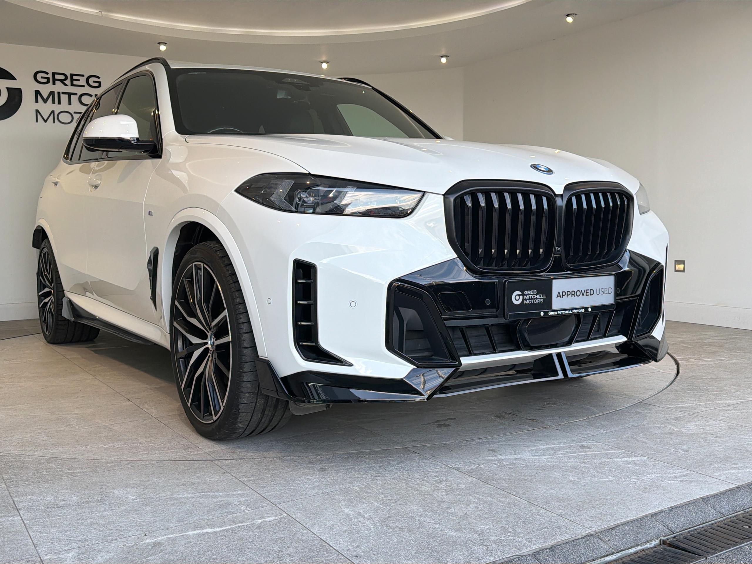 2023 BMW X5 xDrive50e M Sport 5dr Auto - vehicle photo 11 for sale on PureCar
