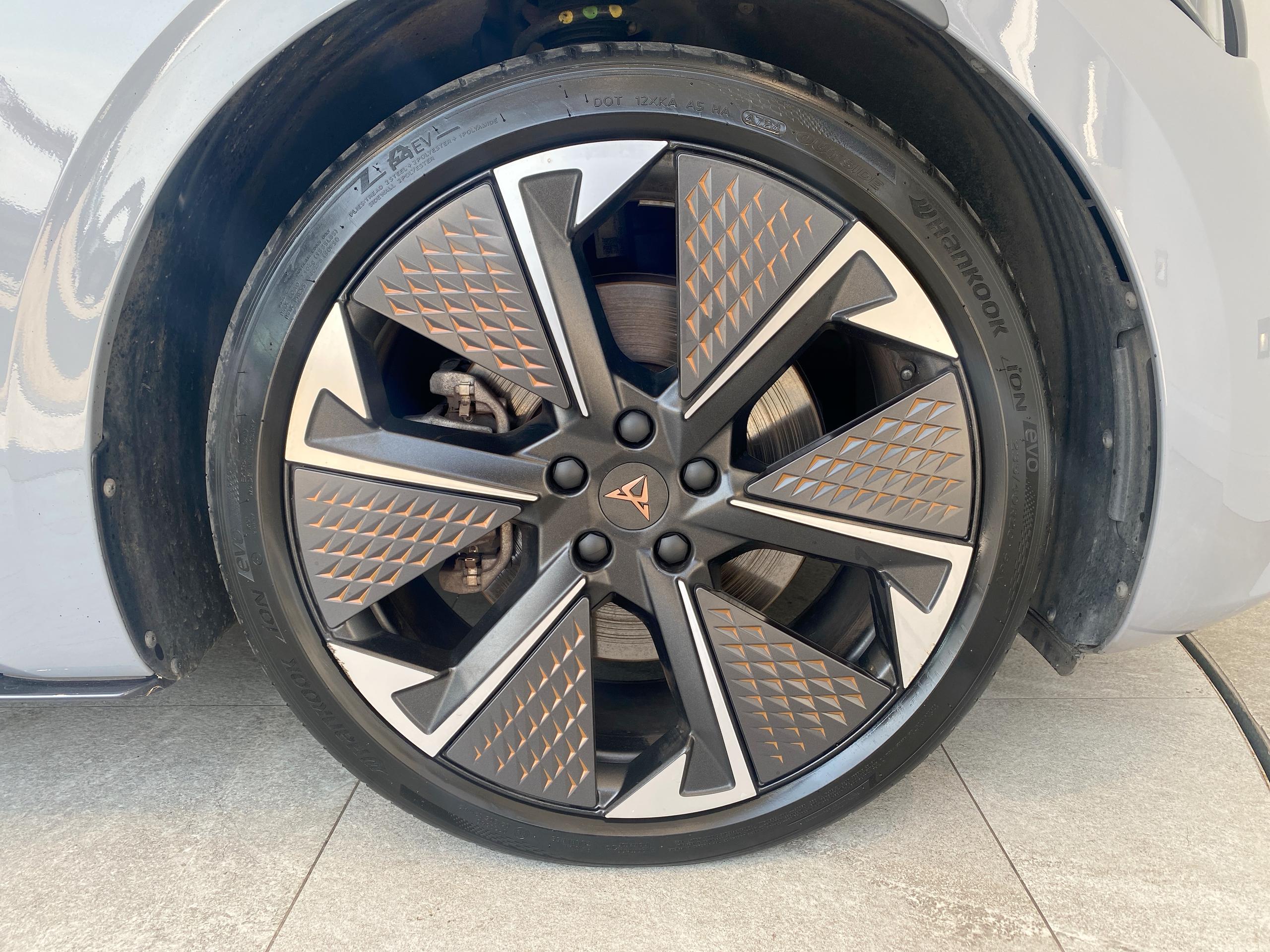 2025 CUPRA BORN 170kW e-Boost V3 59kWh 5dr Auto - vehicle photo 16 for sale on PureCar