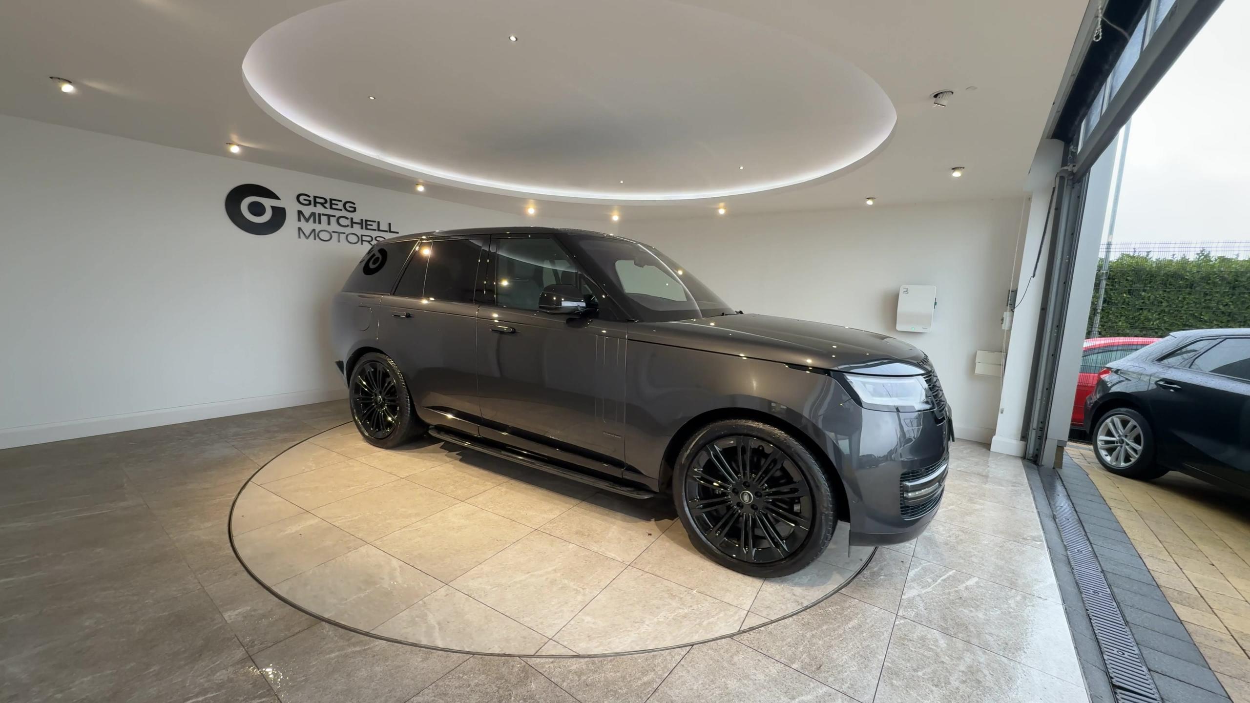 2023 Land Rover RANGE ROVER 3.0 D350 Autobiography 4dr Auto - vehicle photo 9 for sale on PureCar