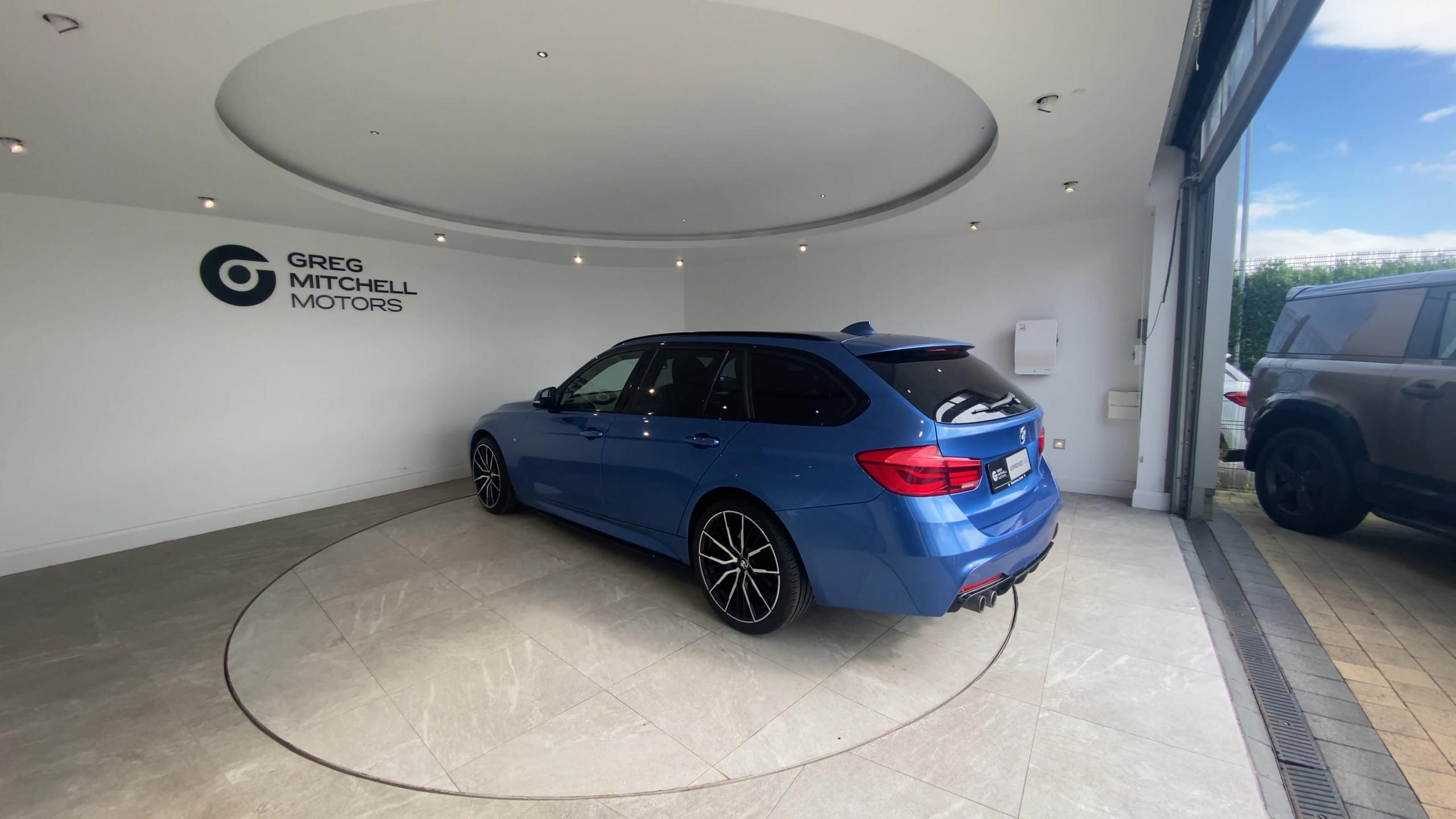 2018 BMW 3 SERIES 320d xDrive M Sport 5dr Step Auto - vehicle photo 6 for sale on PureCar