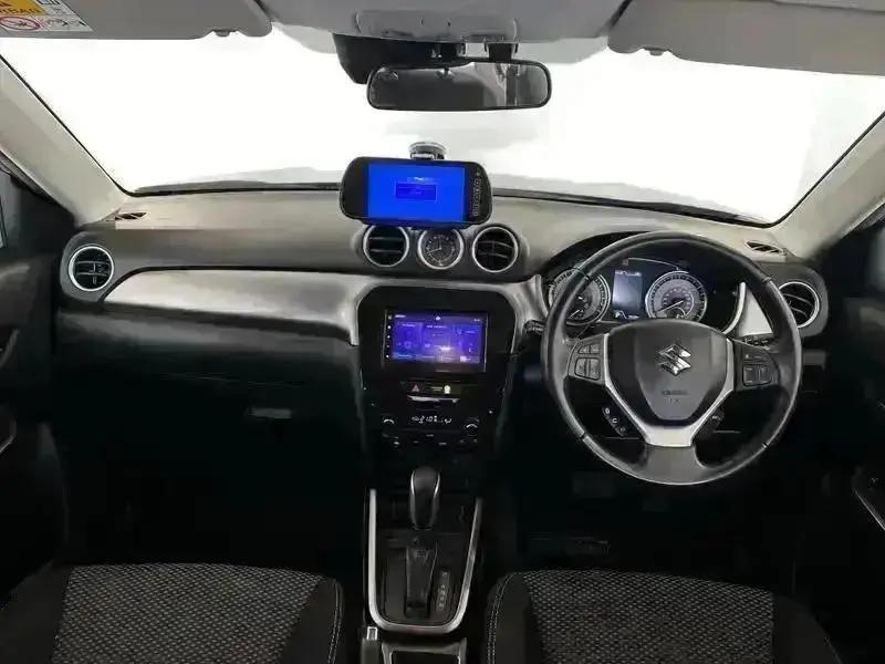 2022 Suzuki VITARA 1.4 Boosterjet 48V Hybrid SZ-T 5dr Auto - vehicle photo 10 for sale on PureCar