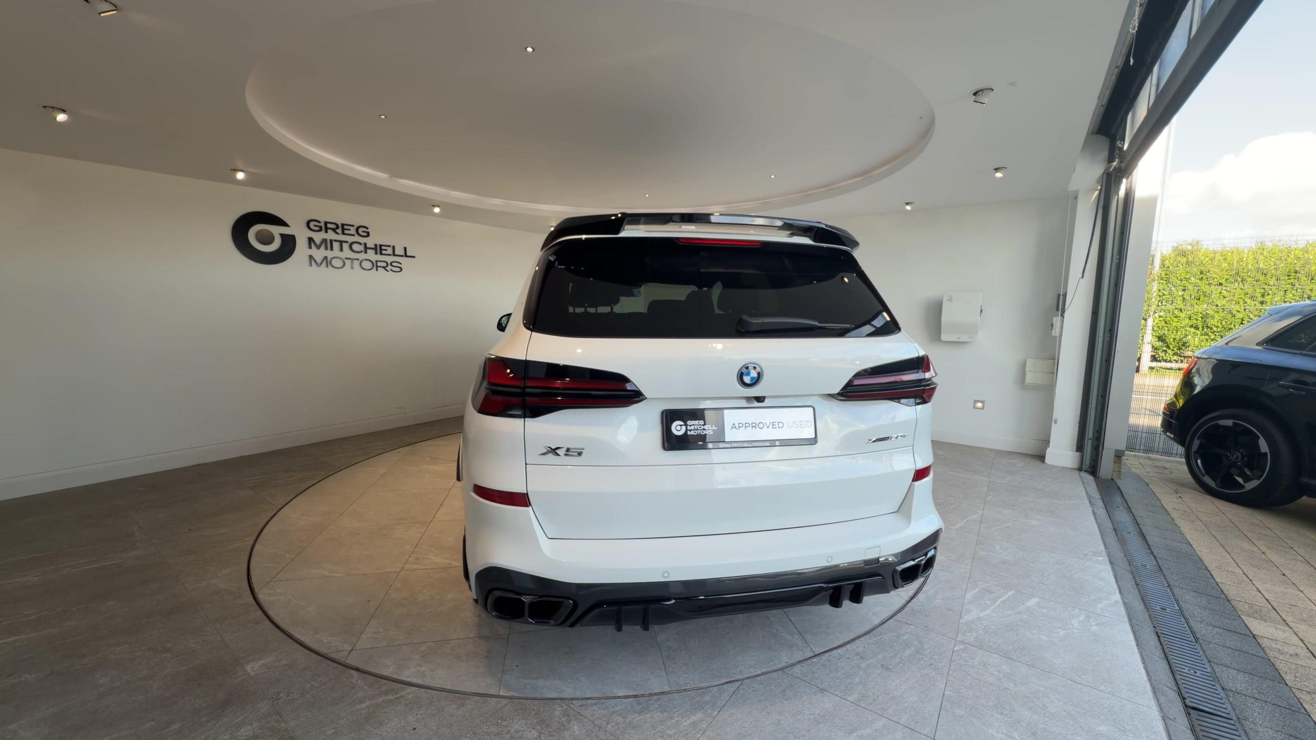 2023 BMW X5 xDrive50e M Sport 5dr Auto - vehicle photo 6 for sale on PureCar