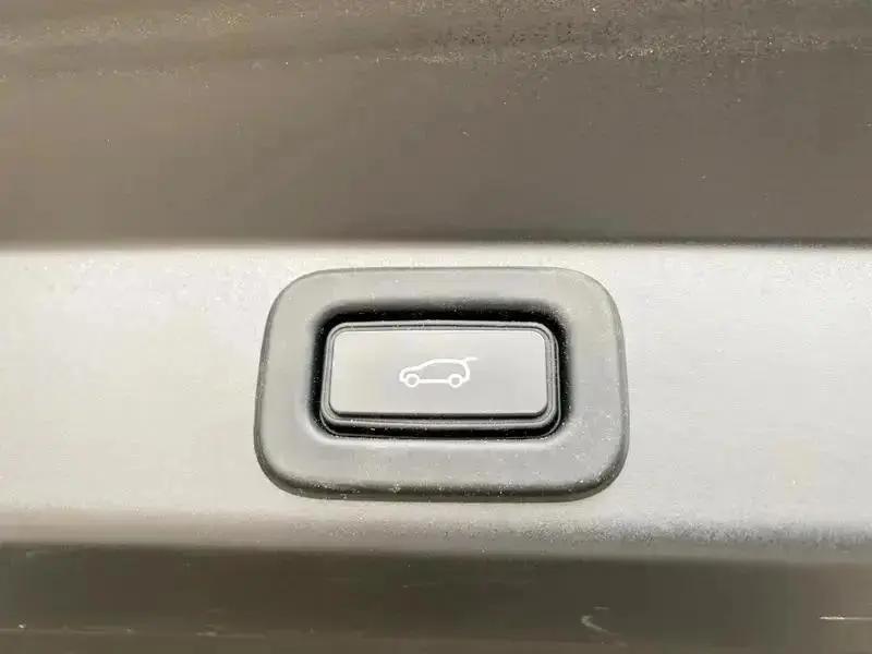 2021 Land Rover RANGE ROVER SPORT 3.0 D300 HSE Silver 5dr Auto - vehicle photo 8 for sale on PureCar