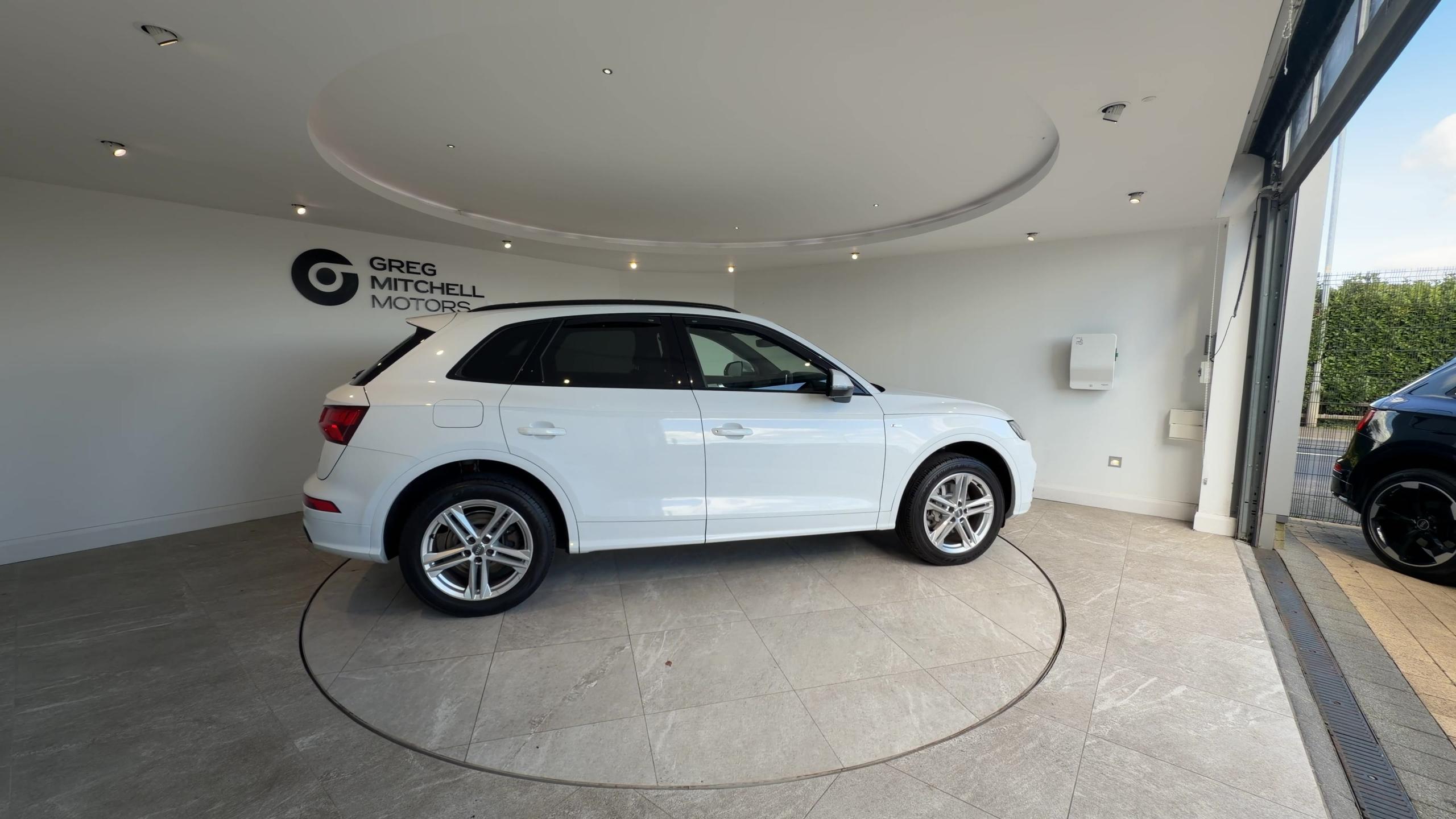 2020 Audi Q5 S Line - vehicle photo 8 for sale on PureCar