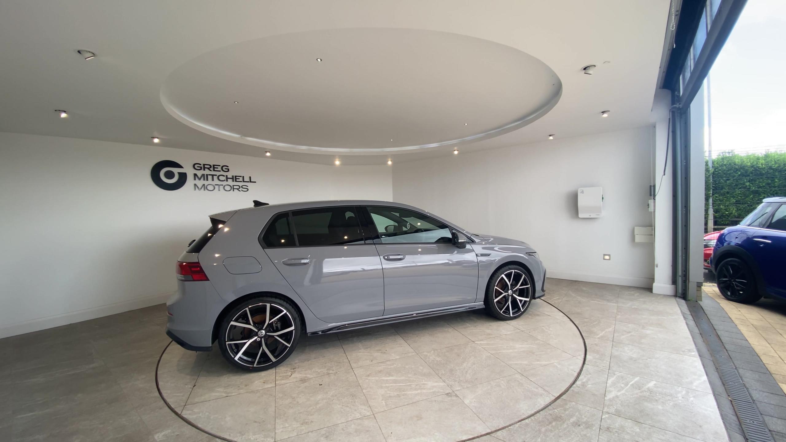 2022 Volkswagen GOLF 1.5 eTSI 150 R-Line 5dr DSG - vehicle photo 8 for sale on PureCar