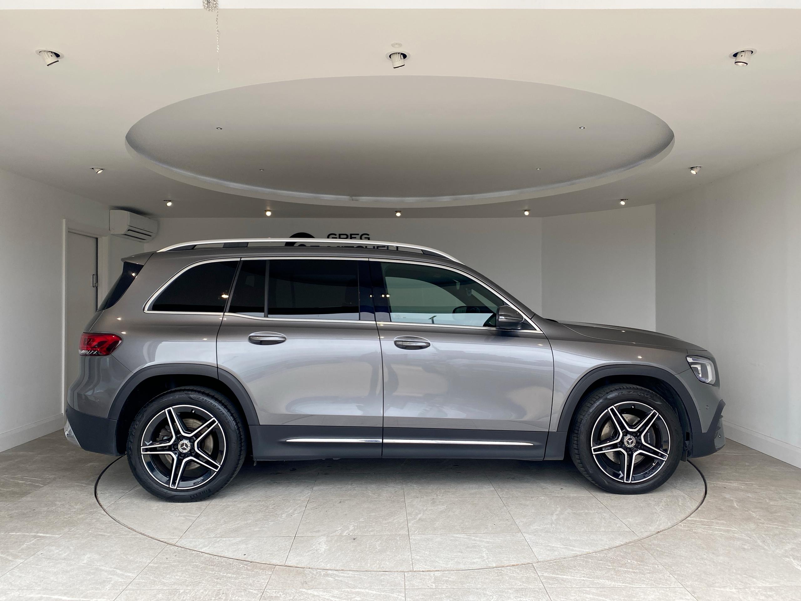 2023 MERCEDES GLB 200 AMG Line Executive 5dr 7G-Tronic - vehicle photo 12 for sale on PureCar