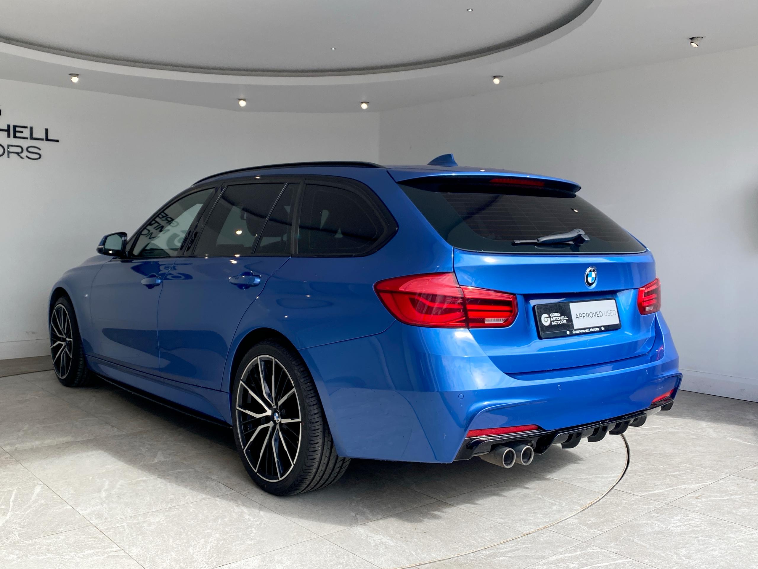 2018 BMW 3 SERIES 320d xDrive M Sport 5dr Step Auto - vehicle photo 13 for sale on PureCar