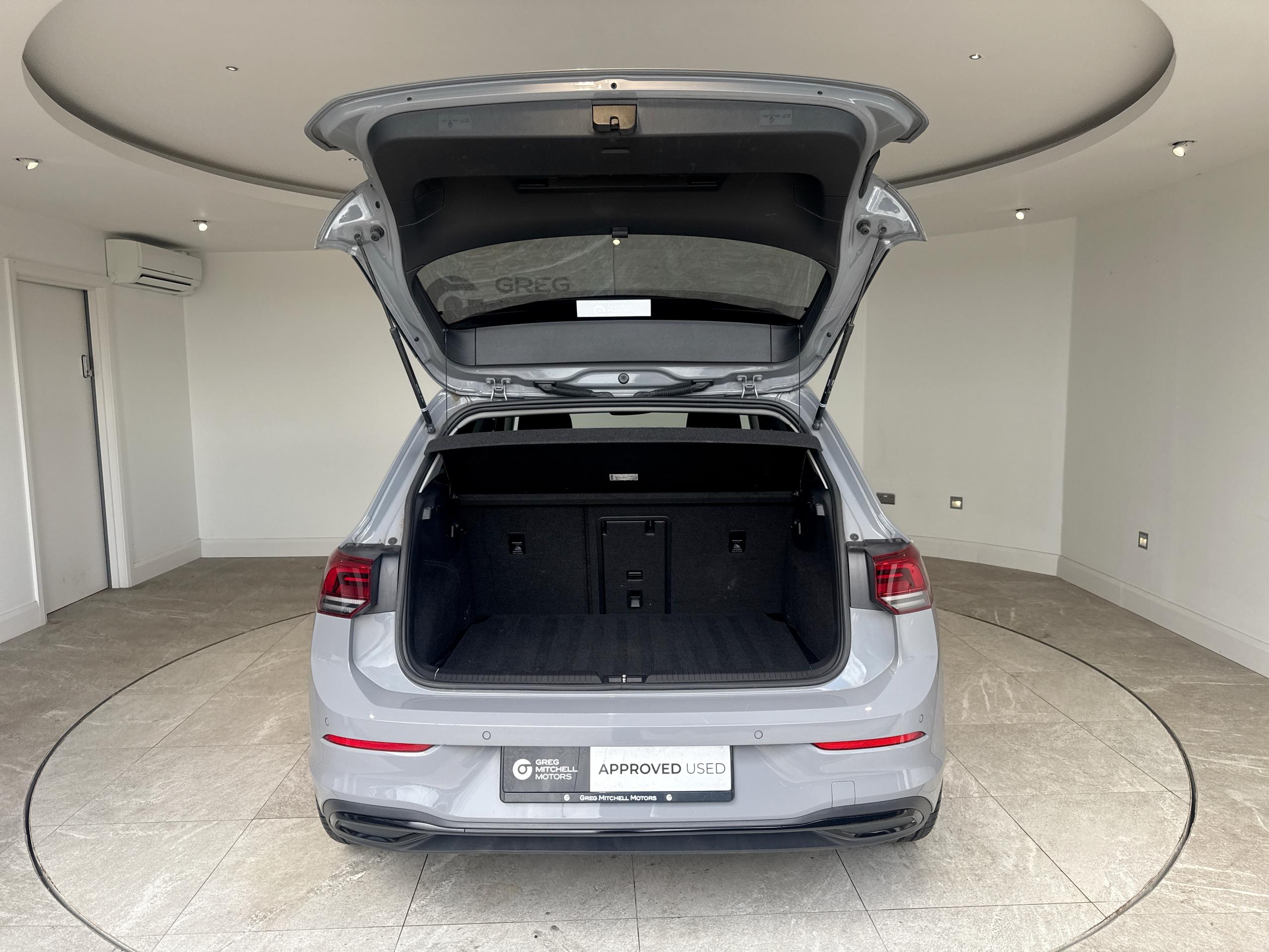 2022 Volkswagen GOLF 2.0 TDI Style 5dr DSG - vehicle photo 15 for sale on PureCar