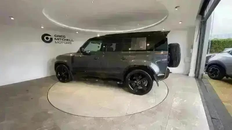 2023 Land Rover DEFENDER 3.0 D250 X-Dynamic HSE 110 5dr Auto - vehicle photo 2 for sale on PureCar