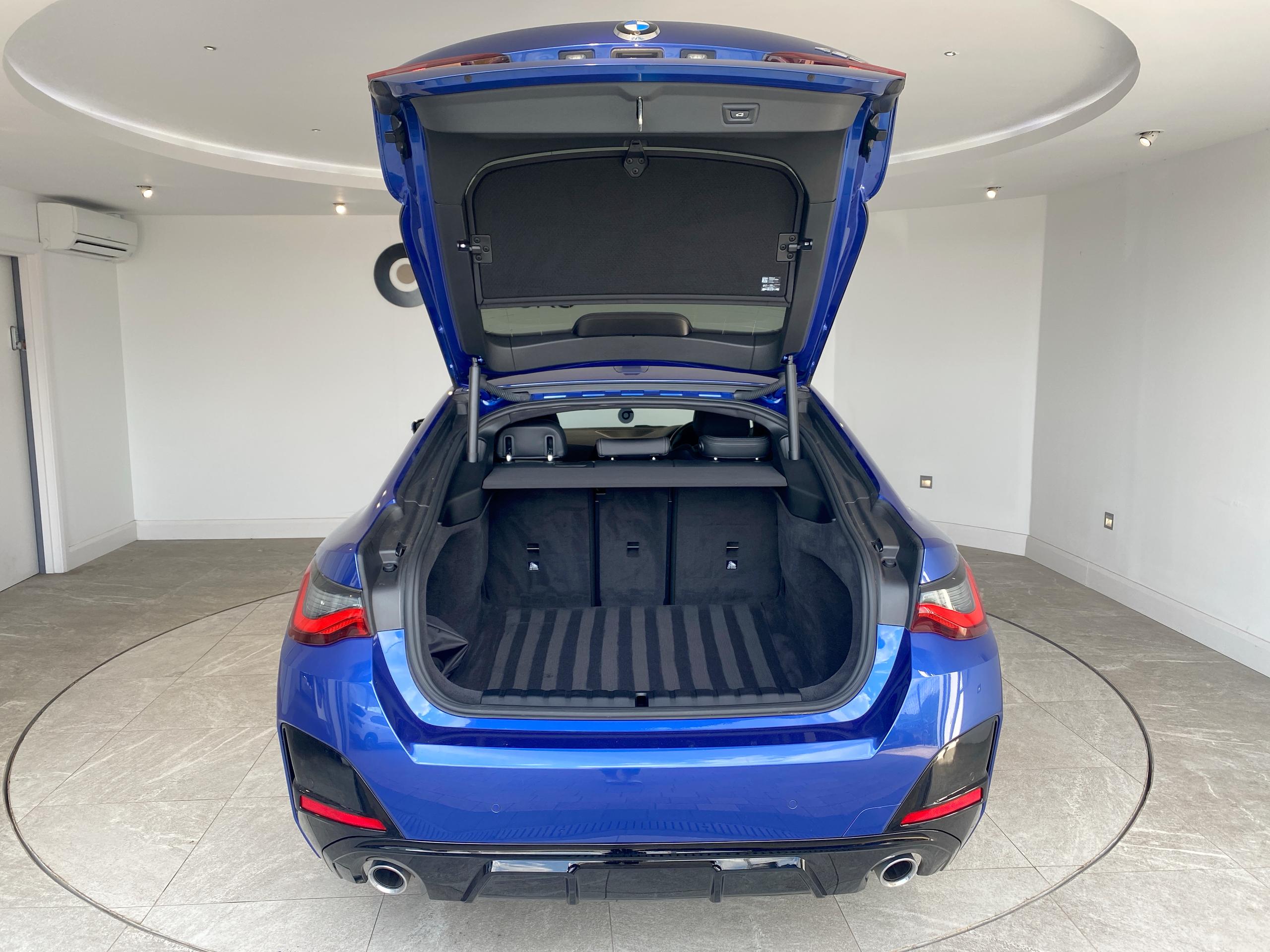 2023 BMW 4 SERIES 420d MHT M Sport 5dr Step Auto [Tech Pack] - vehicle photo 15 for sale on PureCar