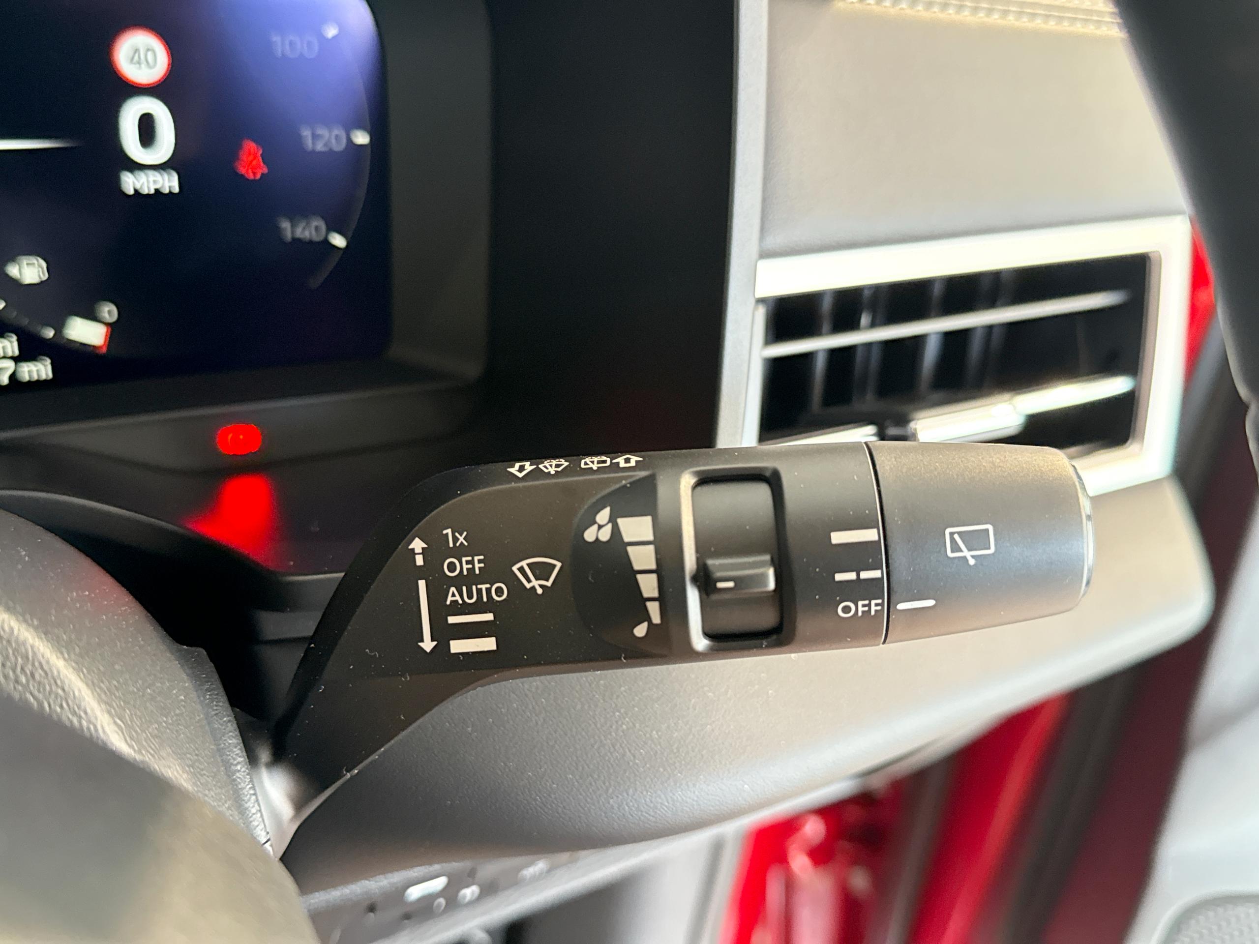 2026 Mitsubishi OUTLANDER 2.4 PHEV Nativa 5dr Auto - vehicle photo 28 for sale on PureCar
