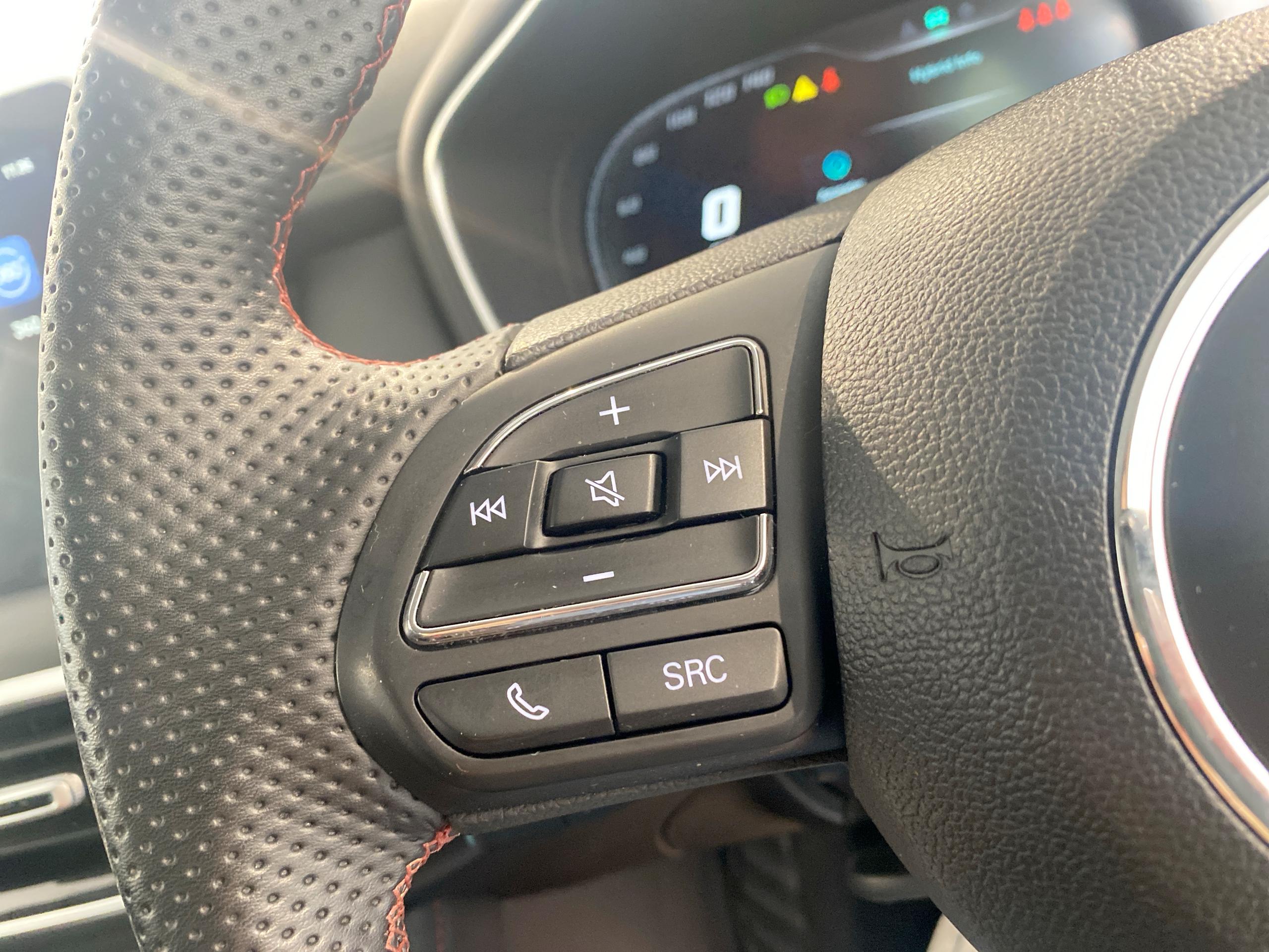 2024 MG HS 1.5 T-GDI PHEV Trophy 5dr Auto - vehicle photo 33 for sale on PureCar