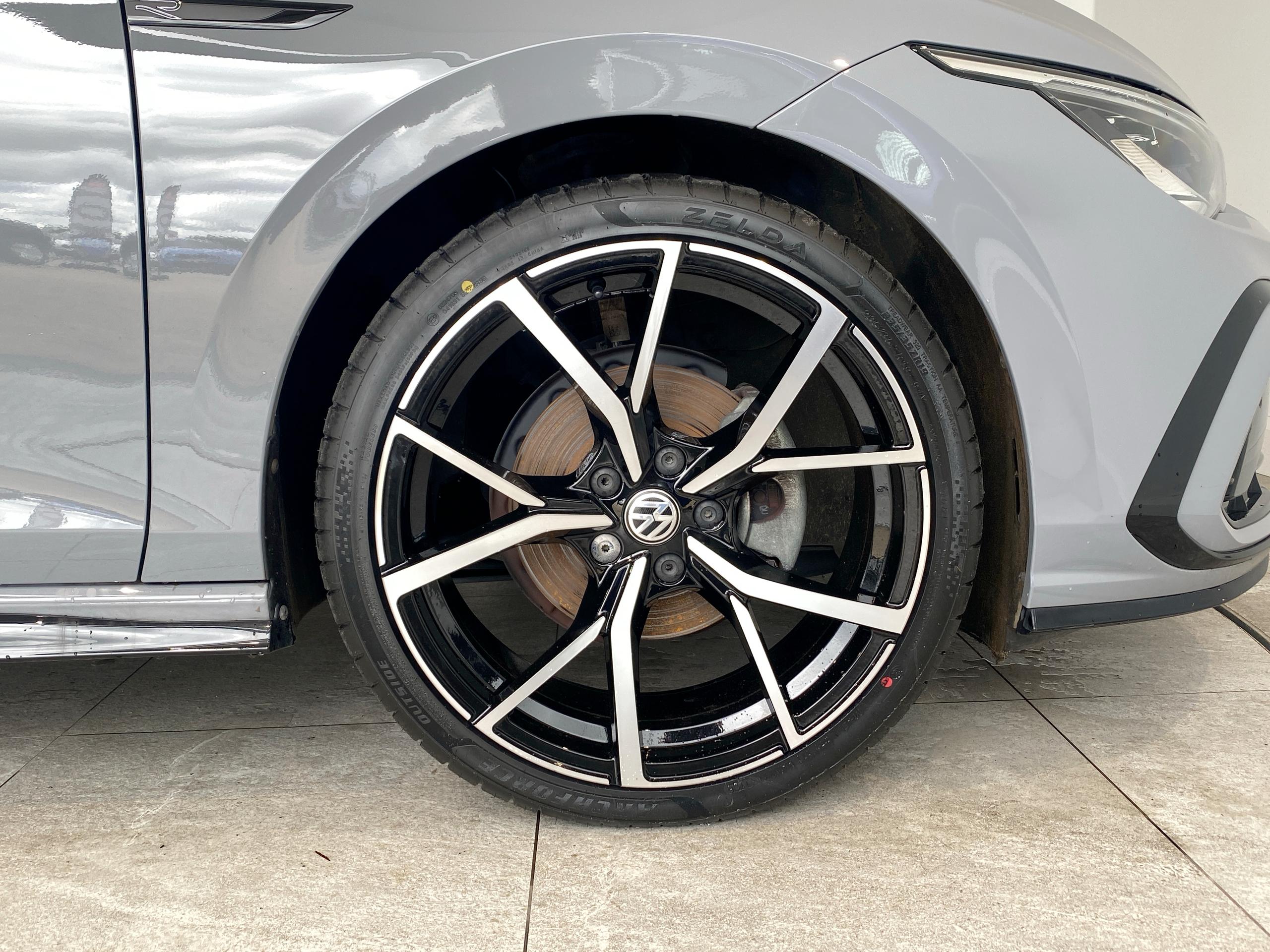 2022 Volkswagen GOLF 1.5 eTSI 150 R-Line 5dr DSG - vehicle photo 16 for sale on PureCar
