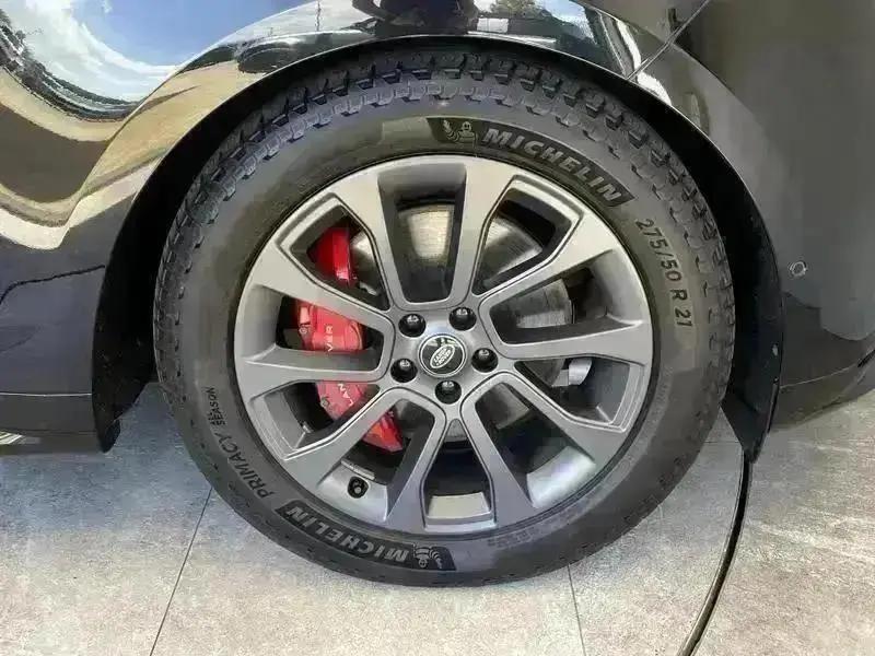 2024 Land Rover RANGE ROVER SPORT 3.0 D300 Dynamic SE 5dr Auto - vehicle photo 9 for sale on PureCar