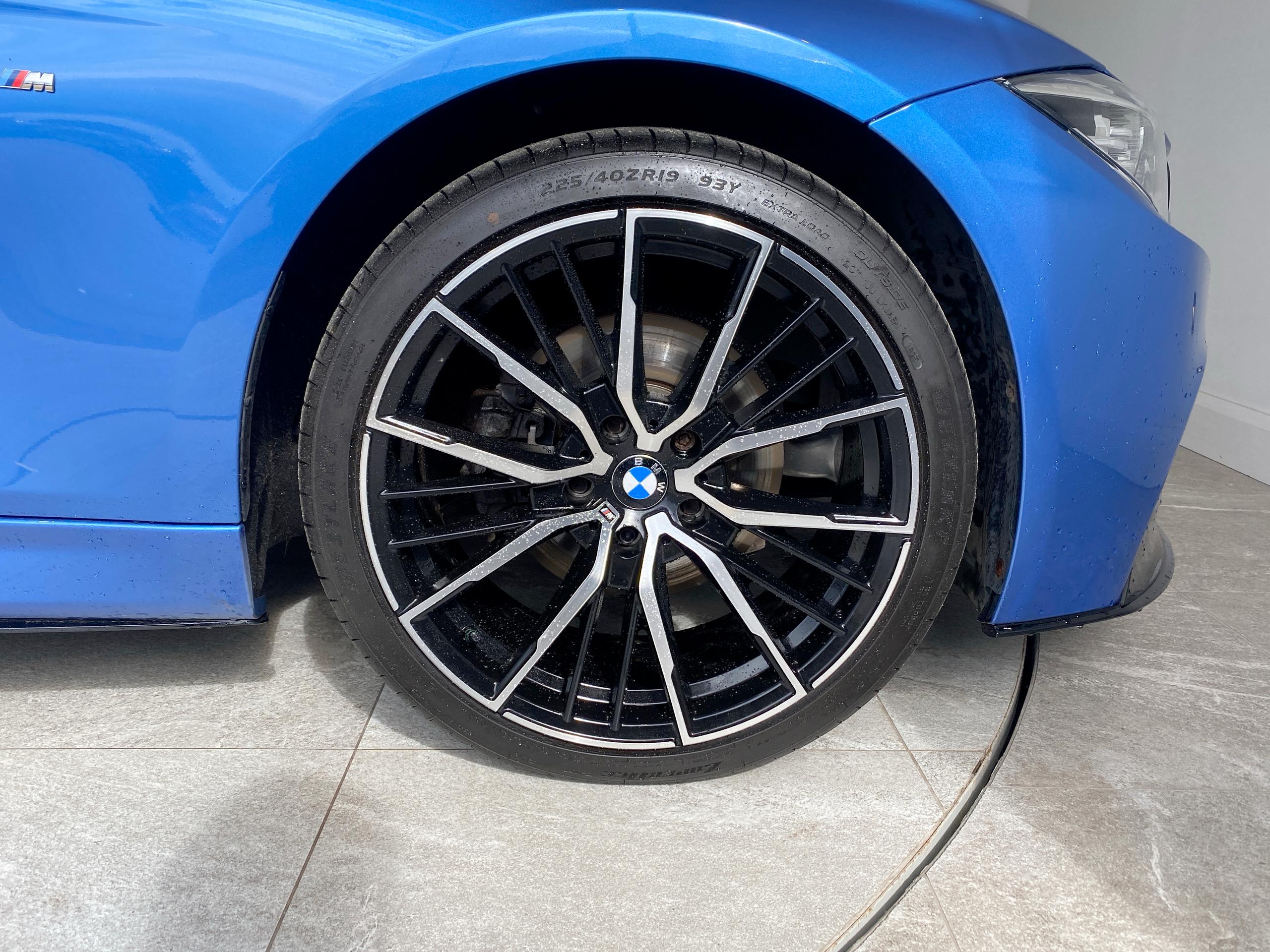 2018 BMW 3 SERIES 320d xDrive M Sport 5dr Step Auto - vehicle photo 15 for sale on PureCar