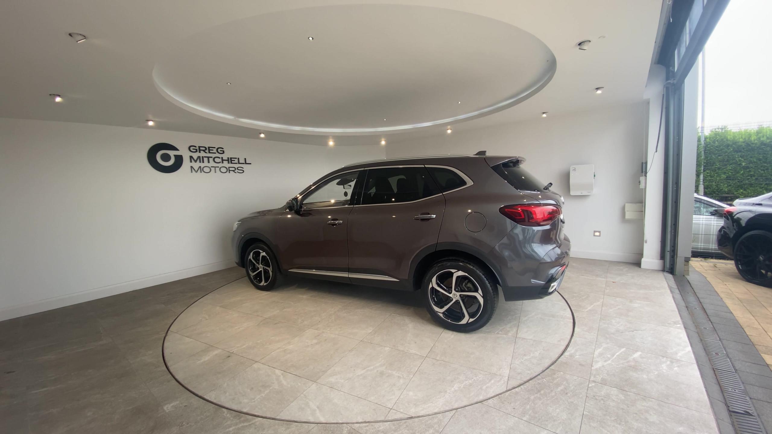 2024 MG HS 1.5 T-GDI PHEV Trophy 5dr Auto - vehicle photo 5 for sale on PureCar