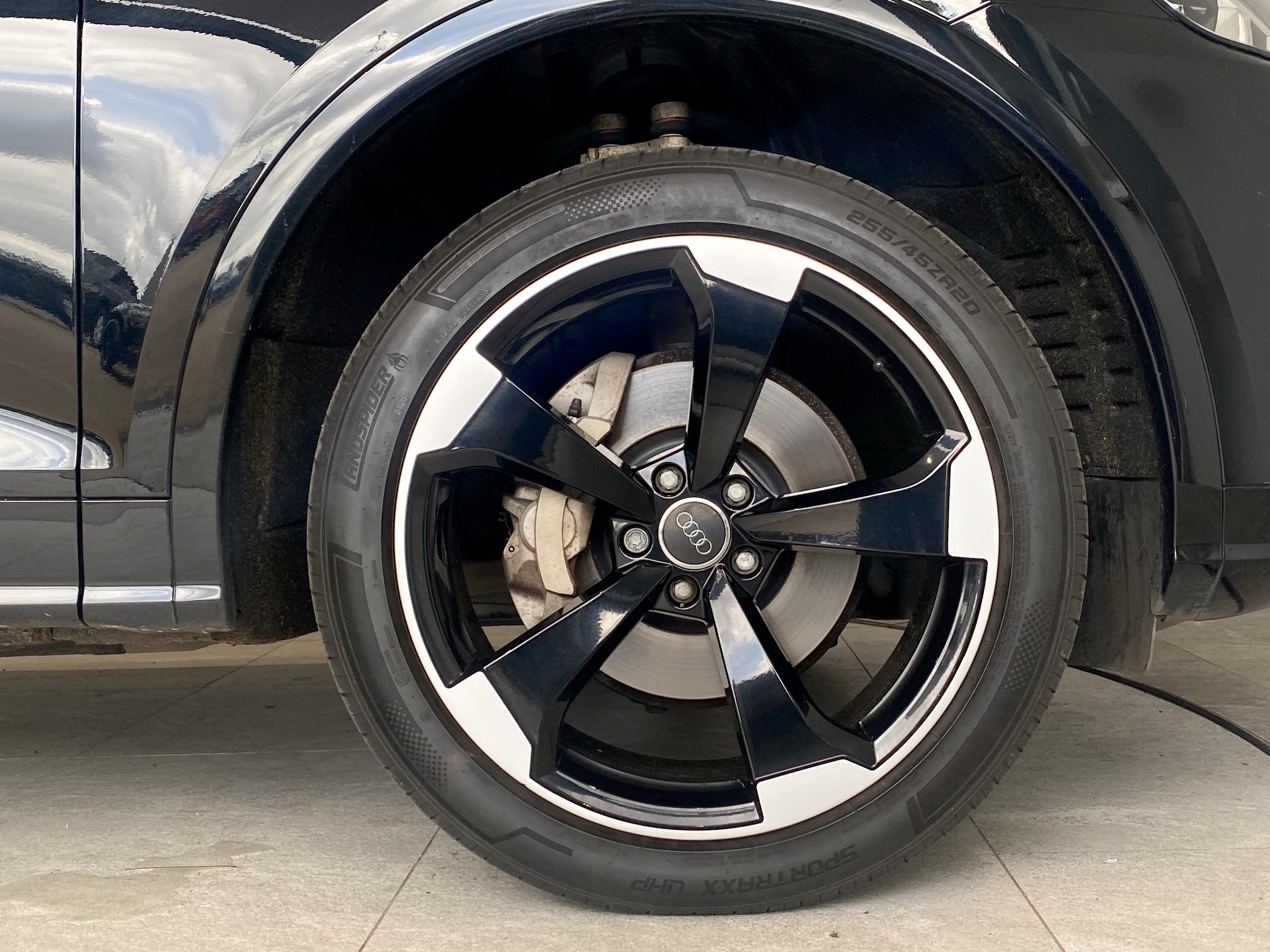 2019 Audi Q5 S Line - vehicle photo 17 for sale on PureCar