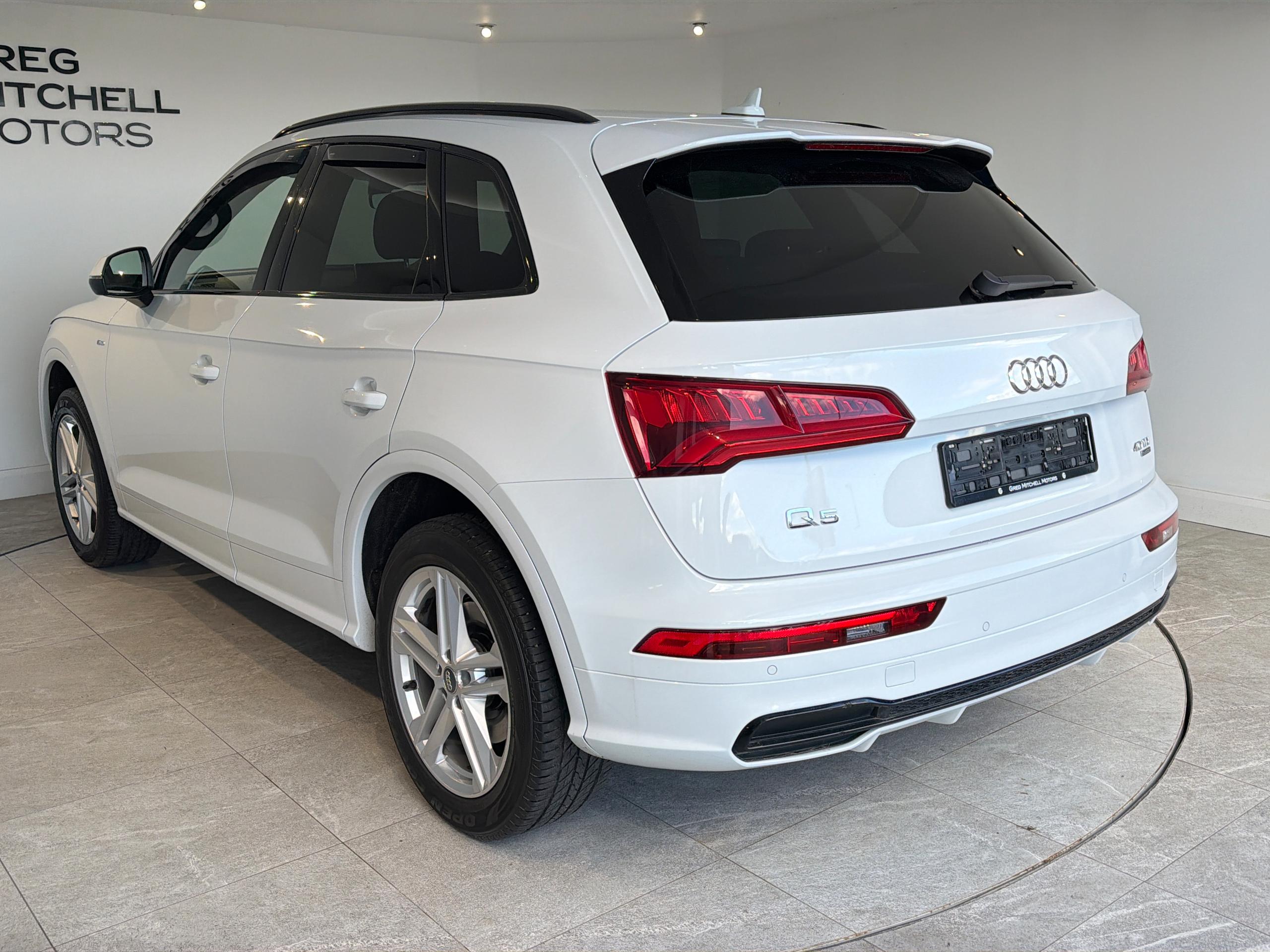 2020 Audi Q5 S Line - vehicle photo 14 for sale on PureCar