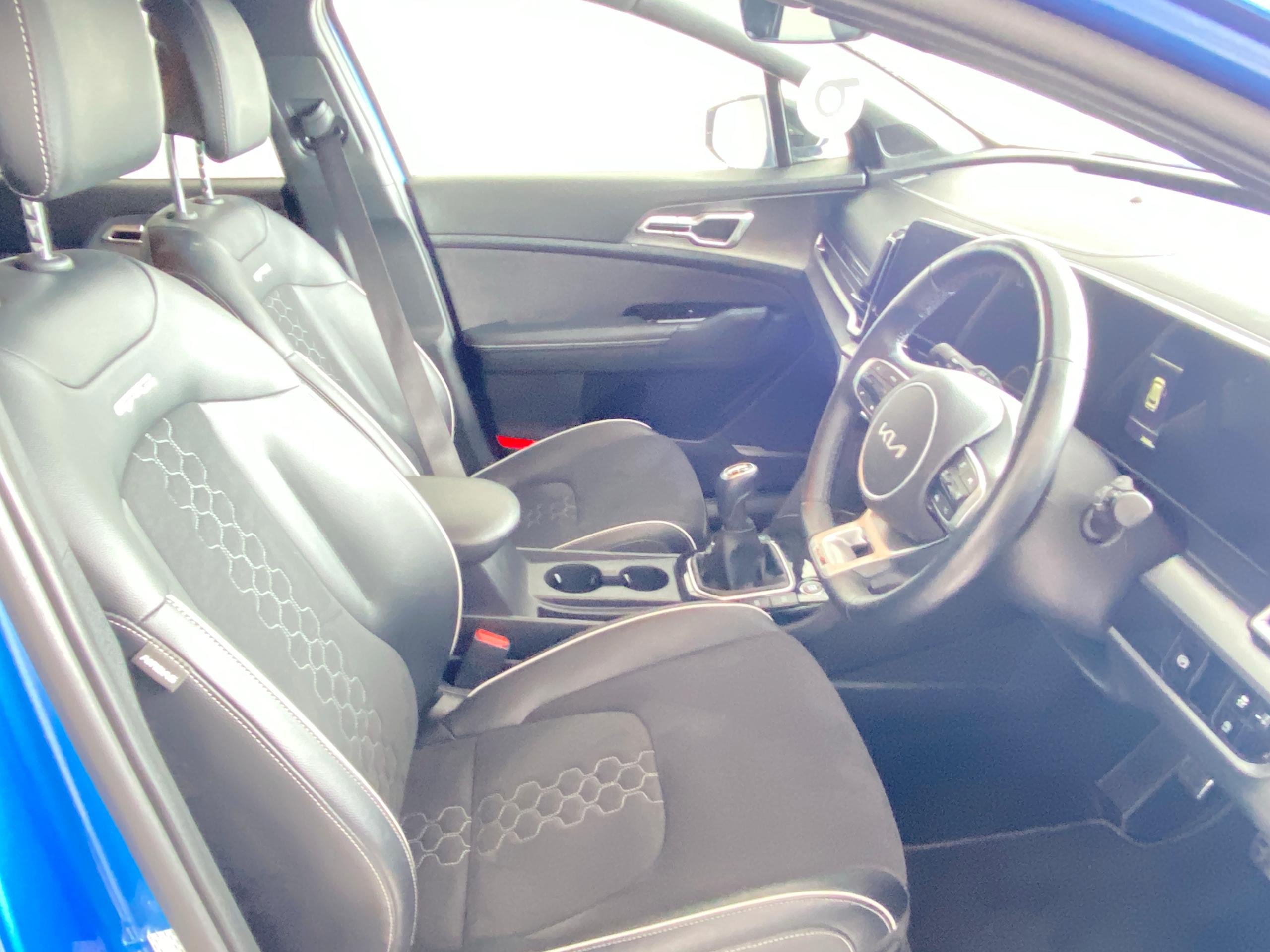 2024 Kia SPORTAGE 1.6T GDi ISG GT-Line 5dr - vehicle photo 4 for sale on PureCar