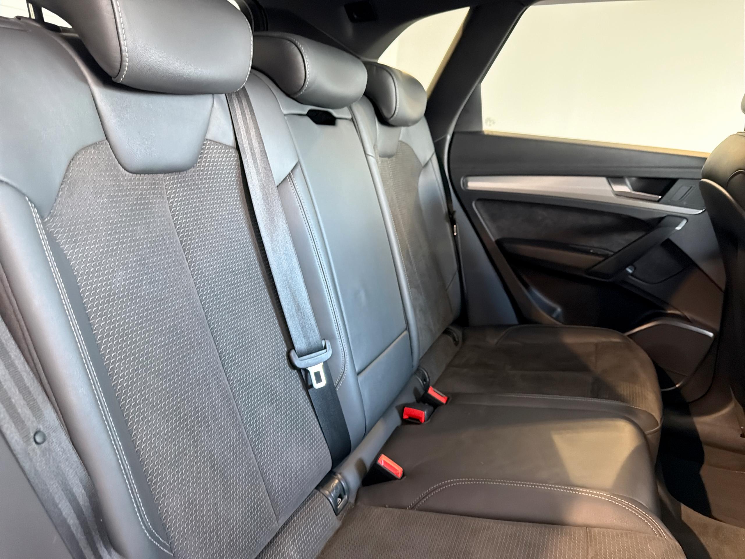 2020 Audi Q5 S Line - vehicle photo 20 for sale on PureCar