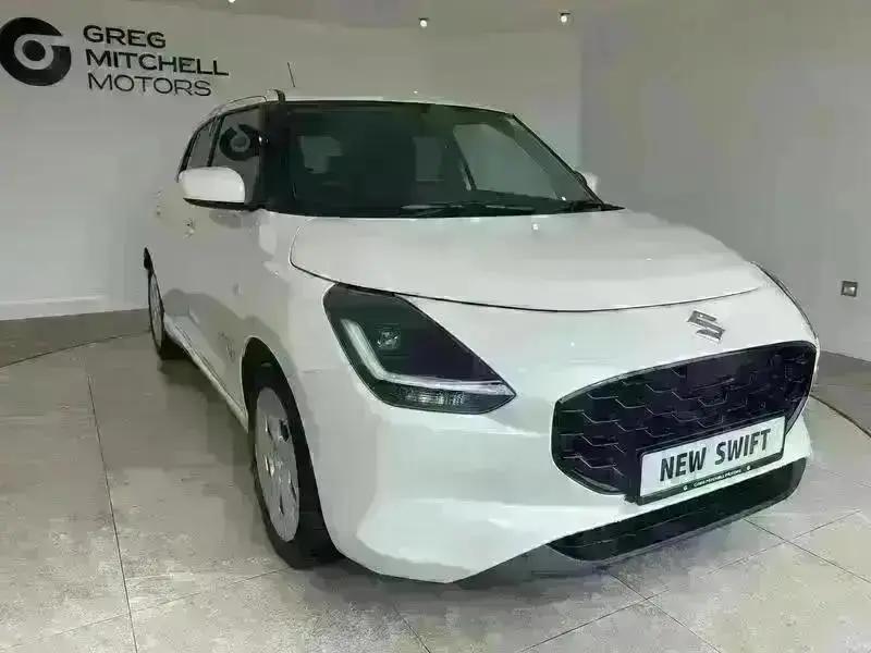2025 Suzuki SWIFT 1.2 Mild Hybrid Motion 5dr - vehicle photo 4 for sale on PureCar