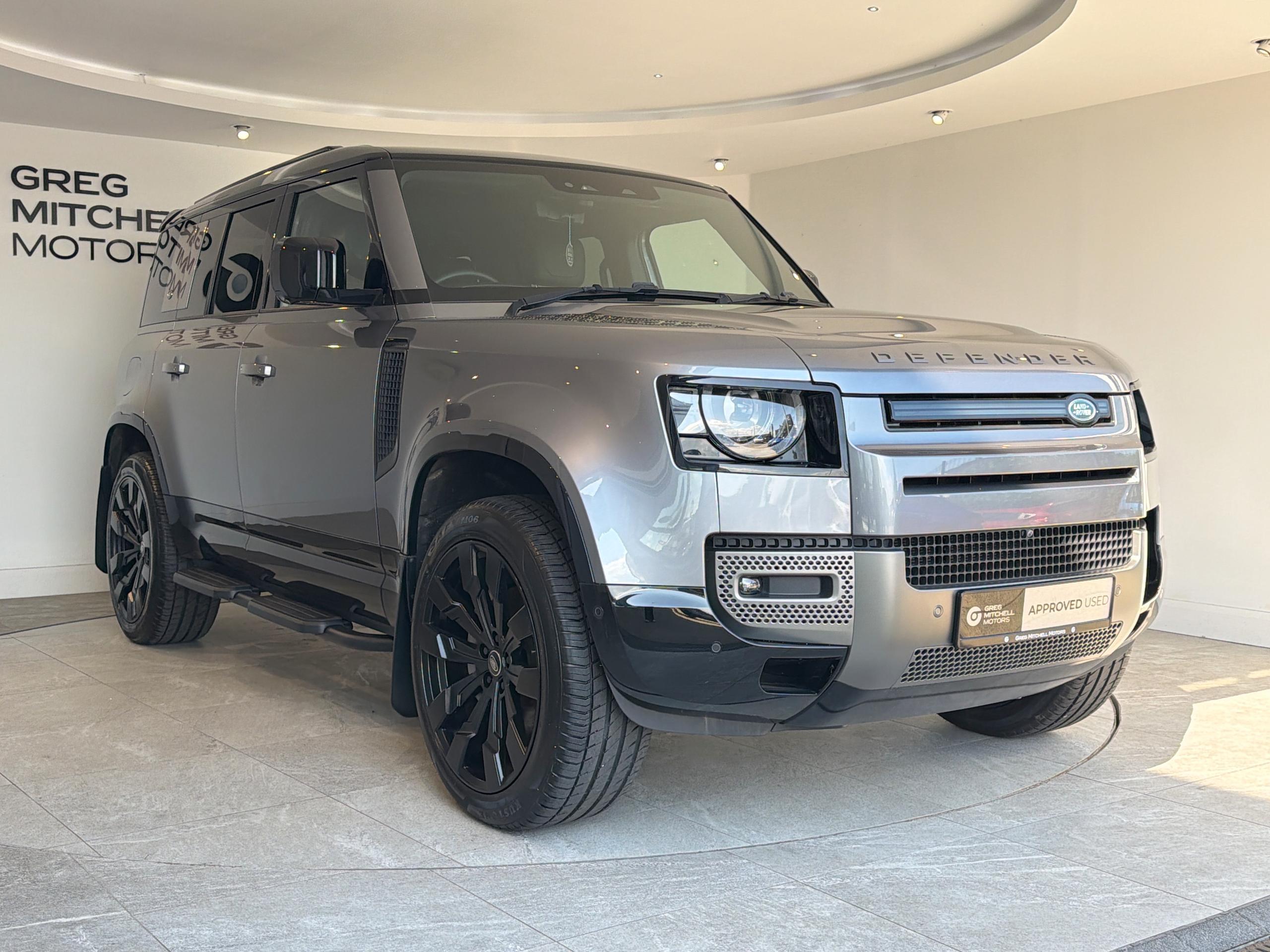 2024 Land Rover DEFENDER 3.0 D300 X-Dynamic HSE 110 5dr Auto - vehicle photo 11 for sale on PureCar