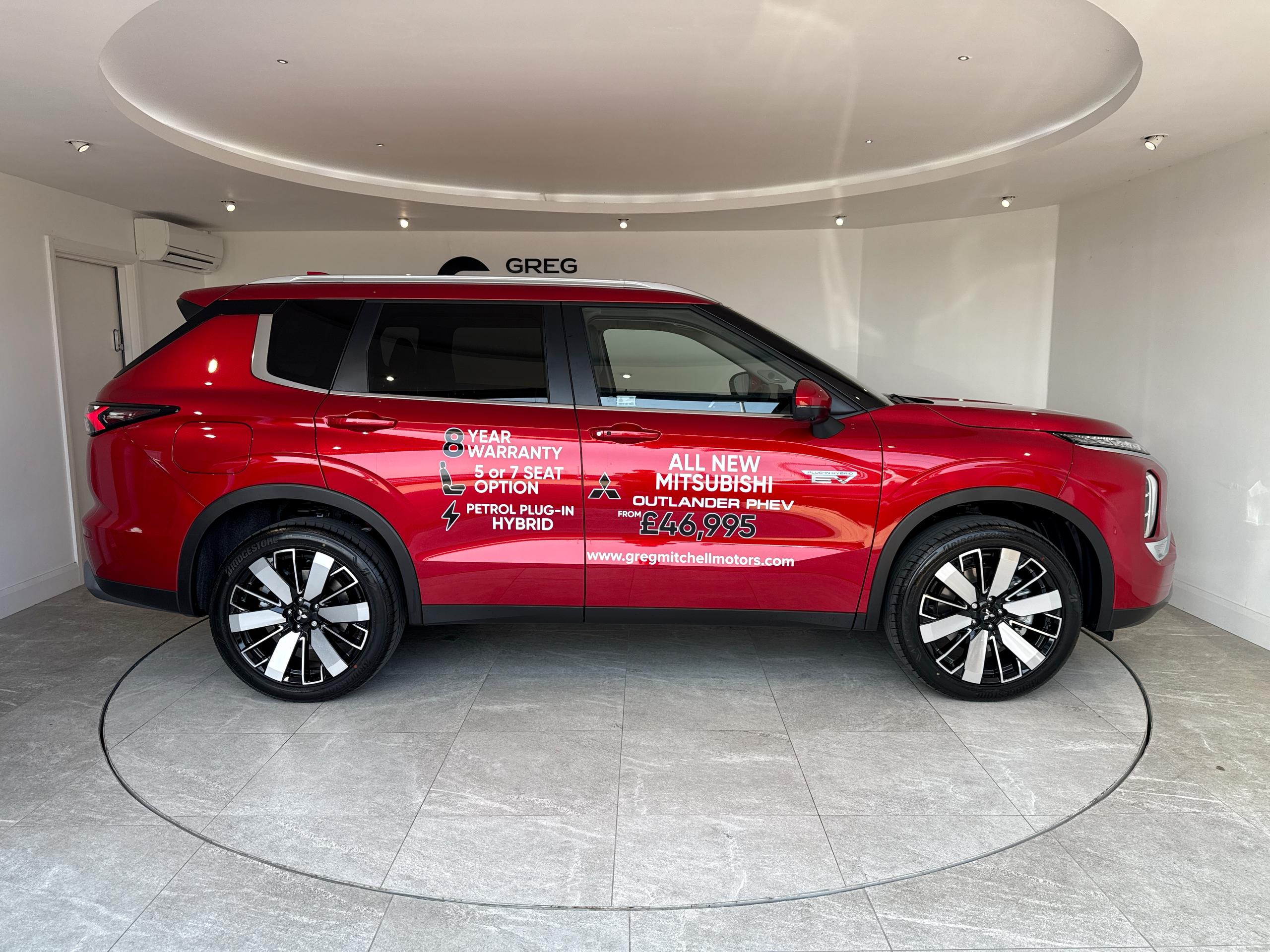2026 Mitsubishi OUTLANDER 2.4 PHEV Nativa 5dr Auto - vehicle photo 15 for sale on PureCar