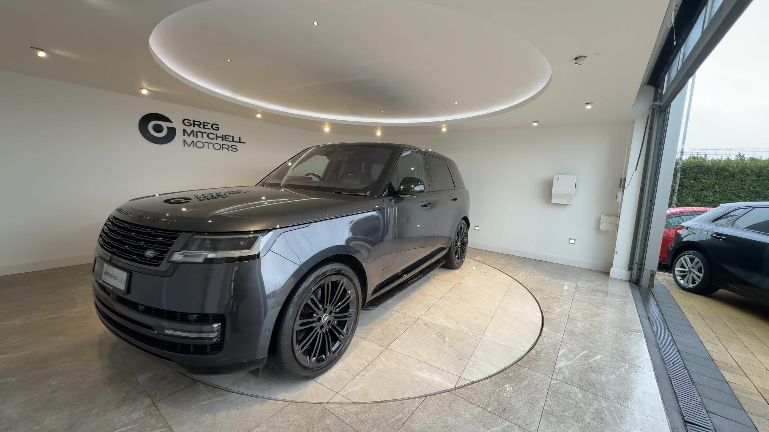 2023 Land Rover RANGE ROVER 3.0 D350 Autobiography 4dr Auto - vehicle photo 3 for sale on PureCar