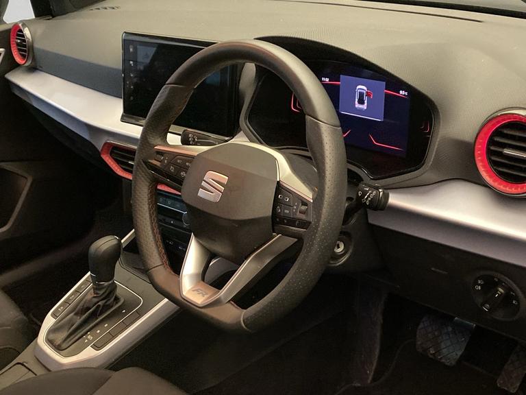 SEAT ARONA Photo spincars-0a406209d7c1dc5e7e62eb8b5fdb48ce7636add5.jpg