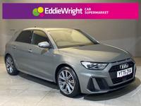 Audi A1 Photo 0
