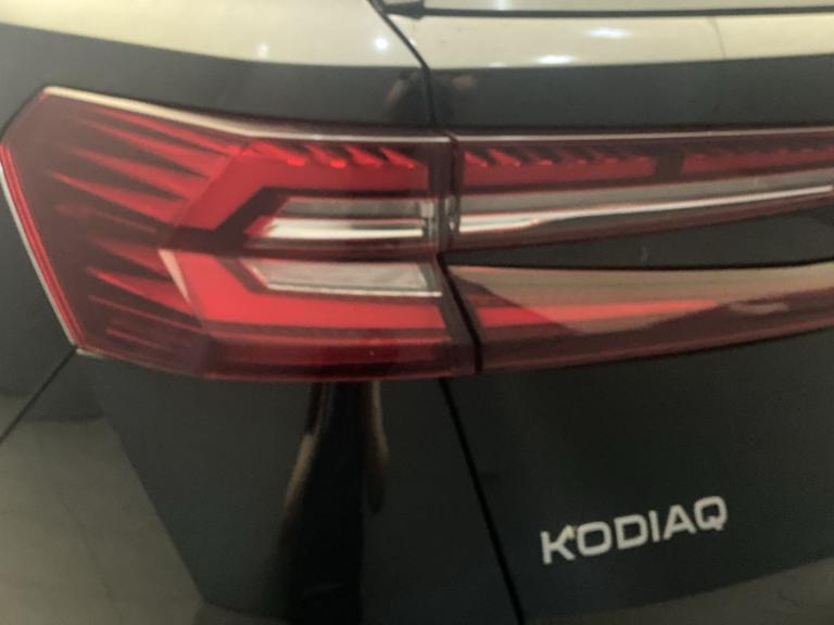 ŠKODA KODIAQ Photo spincars-0b6f584b071e8cfe741426ce654d239bc8b38135.jpg
