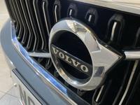 VOLVO XC40 Photo 14