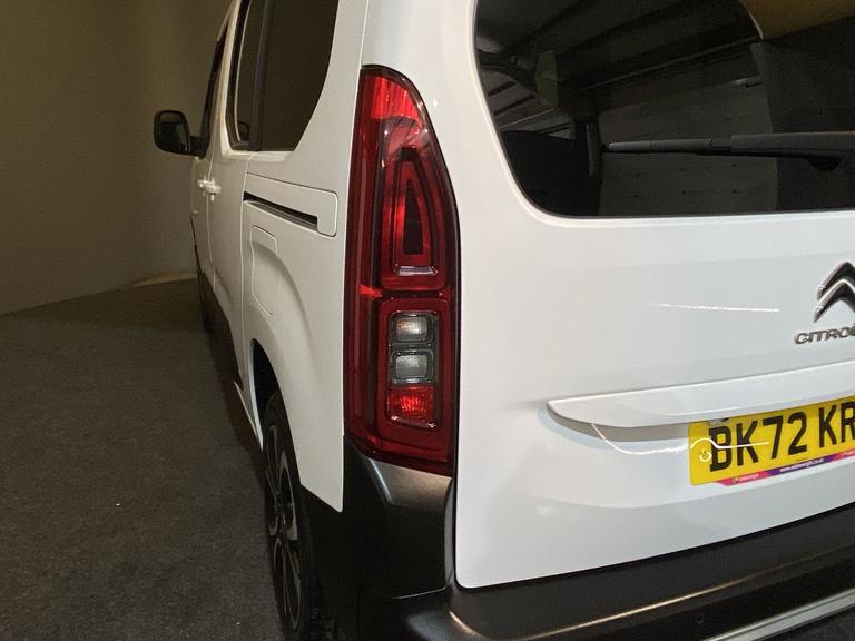 CITROEN BERLINGO Photo spincars-13bb379482cf97462474aa352e815c2ee9a81c9a.jpg