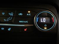 Ford Fiesta Photo 11
