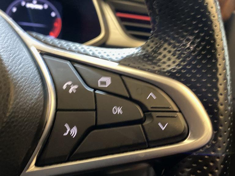 RENAULT Captur Photo spincars-2d99738190bf0052df4d3099302bac0948a9575d.jpg