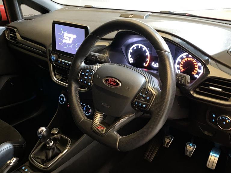 Ford Fiesta Photo spincars-2e799d160fddc9ea2ba939c5deaa78129b9287fb.jpg
