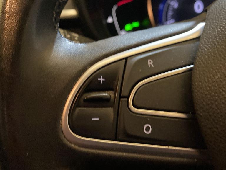 RENAULT KADJAR Photo spincars-309870d8d9c3836464691776dc1e3d2ba726c293.jpg