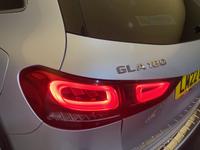 MERCEDES-BENZ GLA Photo 18