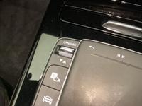 Mercedes-Benz CLA Photo 26