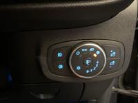 FORD FIESTA Photo 25