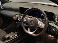 MERCEDES-BENZ A CLASS Photo 2
