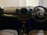 MINI Countryman Photo 2