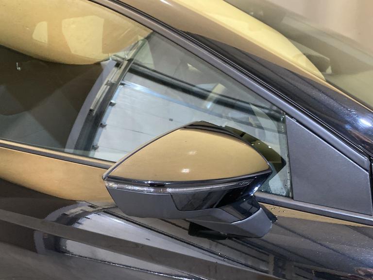 SEAT Ibiza Photo spincars-4114f74175980603b1e6e632671c84c750cc190a.jpg
