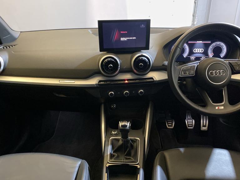 Audi Q2 Photo spincars-430562e176be746ab3eea6913a319344074bd46e.jpg